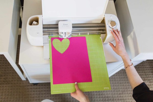 Cricut Explore : est-ce la meilleure machine de découpe de la marque ?